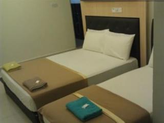 New Wave Vines Hotel Seri Kembangan Ngoại thất bức ảnh
